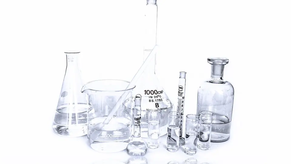 Vidrarias de laboratorio usadas na analise quimica de amostras de solo